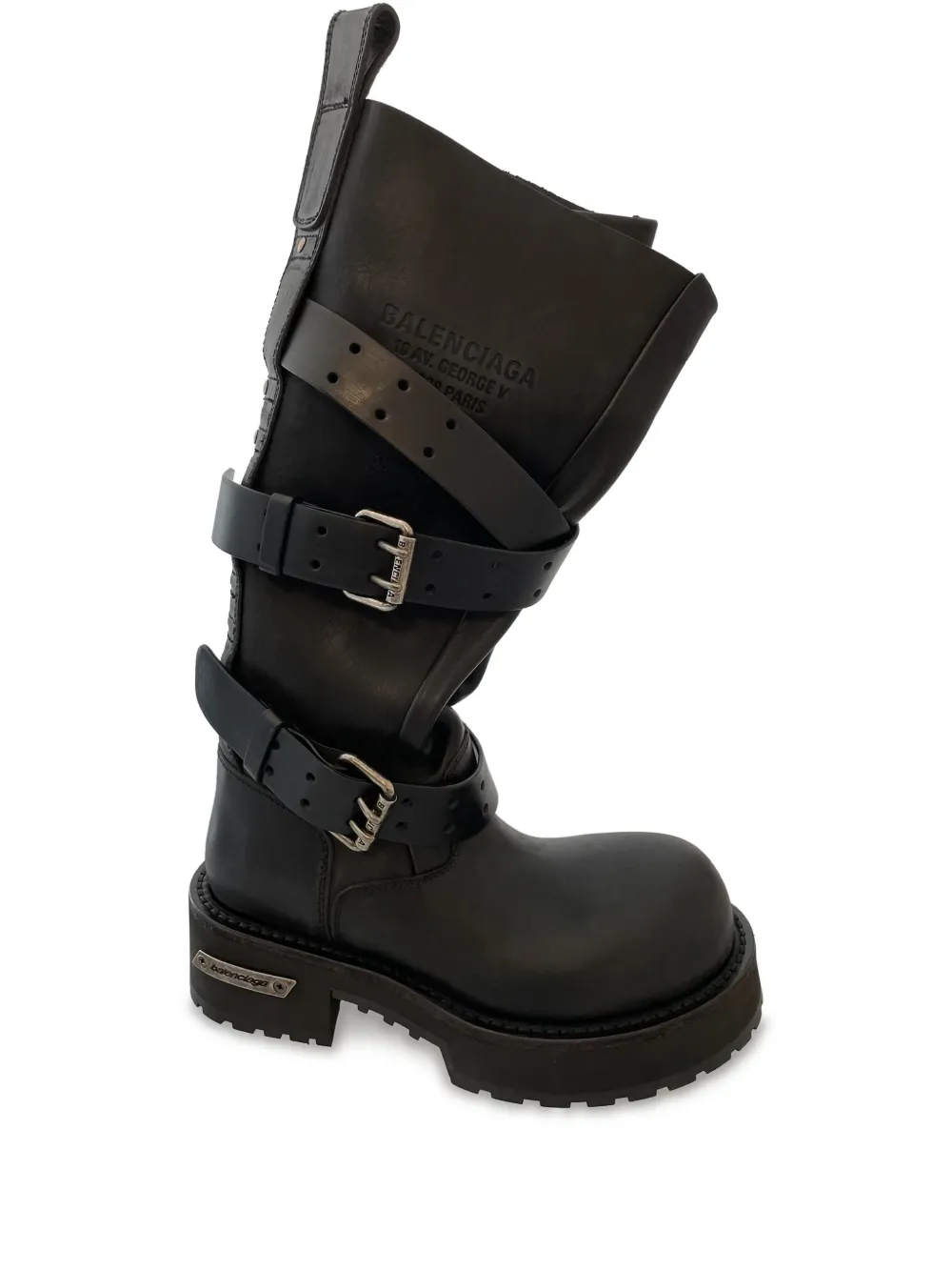 Black boot,front view