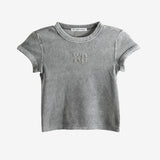 Grey t-shirt, front view