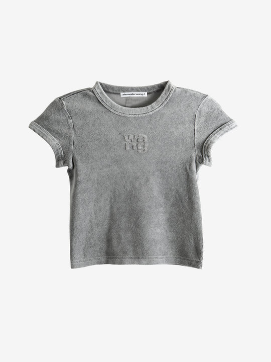 Grey t-shirt, front view