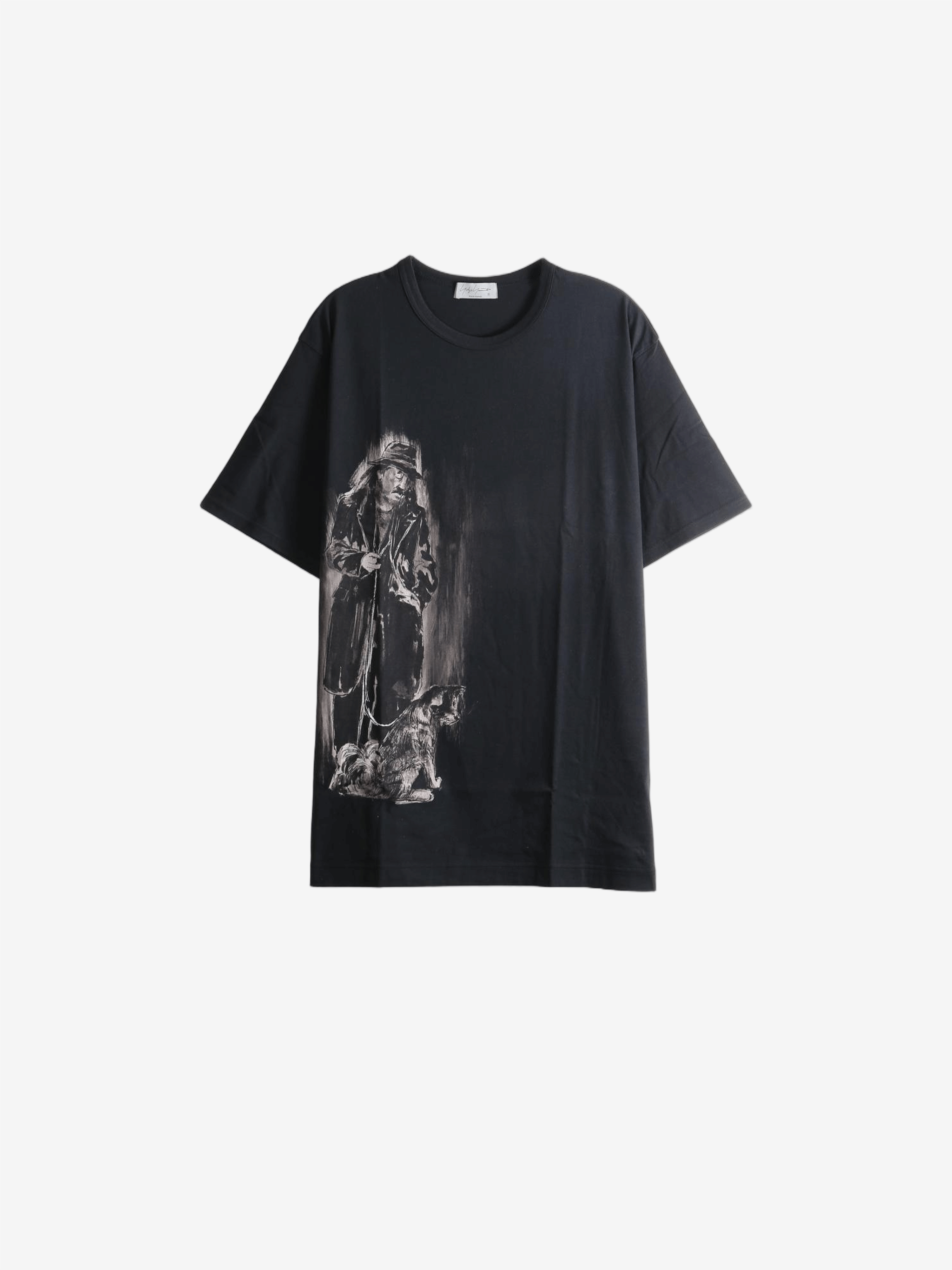 Black t-shirt, front view