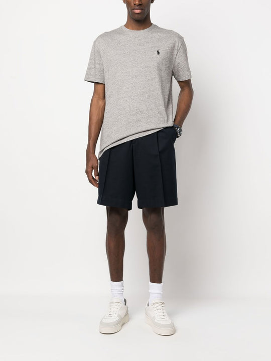 Grey shirt, full body view
