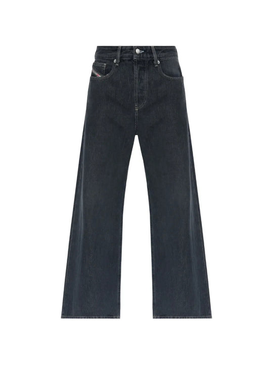 Black jeans, front view