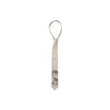 Tan accessories, front view