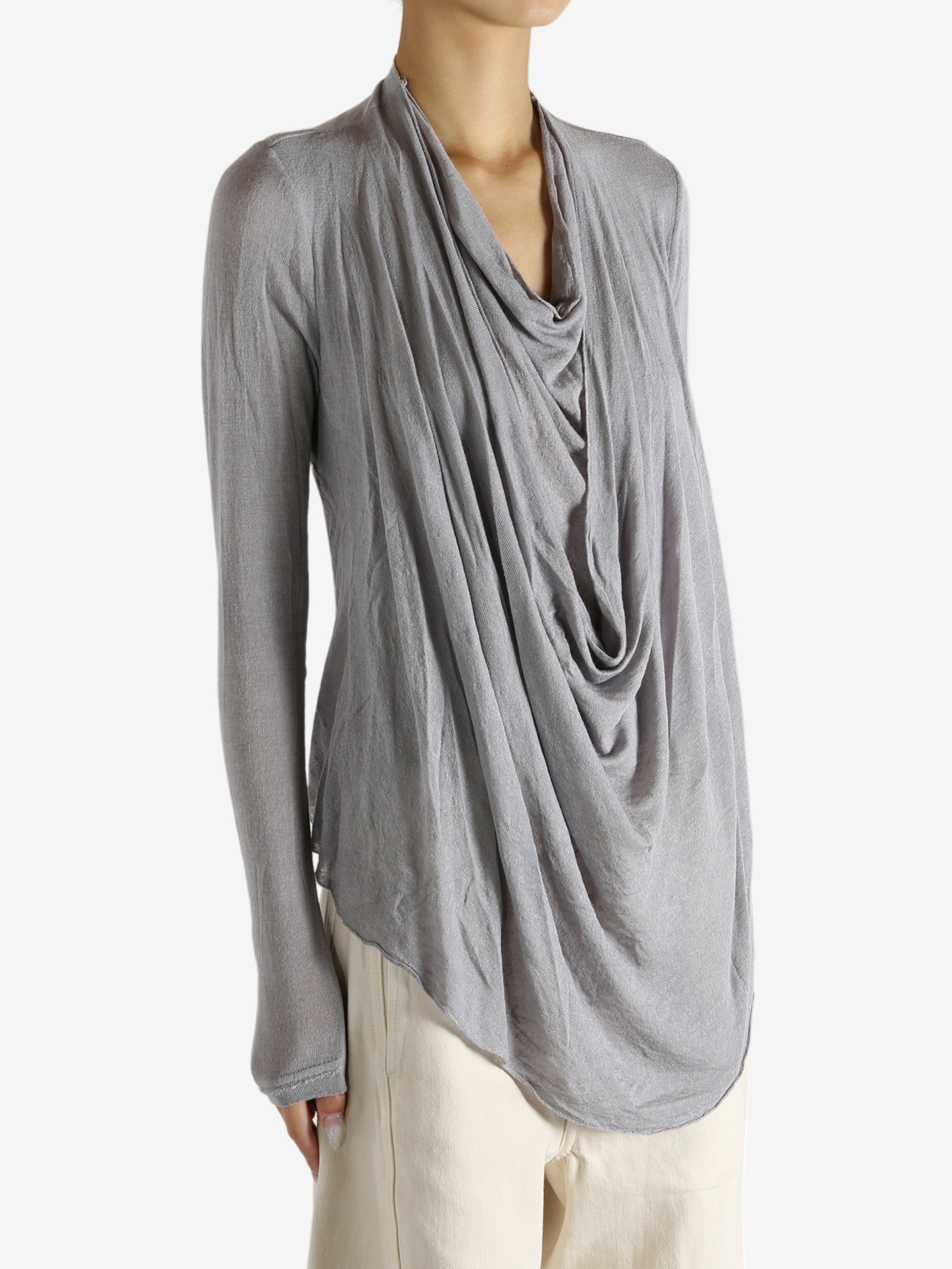 Grey top worn by a person, showing the top's fit