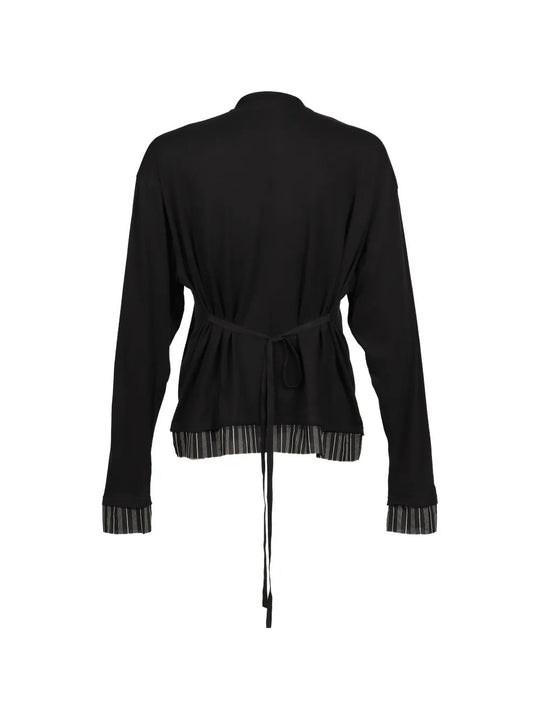Black top, back view