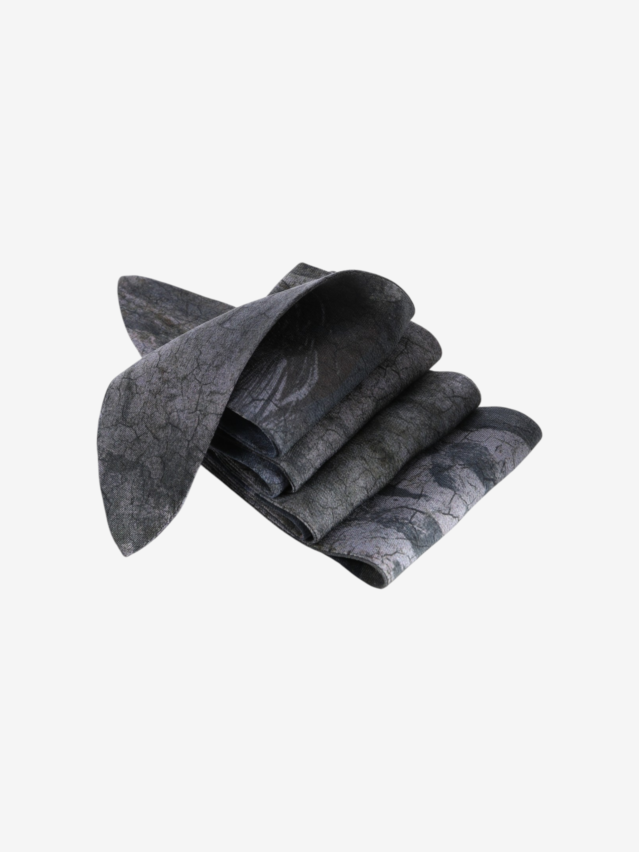 Grey scarf, front view