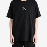 Black t-shirt, full body view
