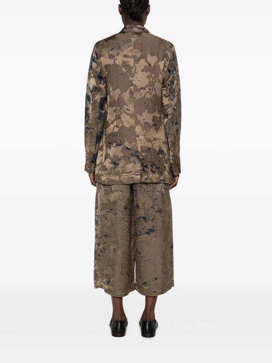 Brown jacket, full body view