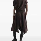Brown dress, front view