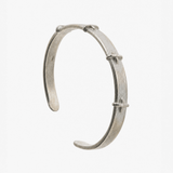 Grey accessories, front view