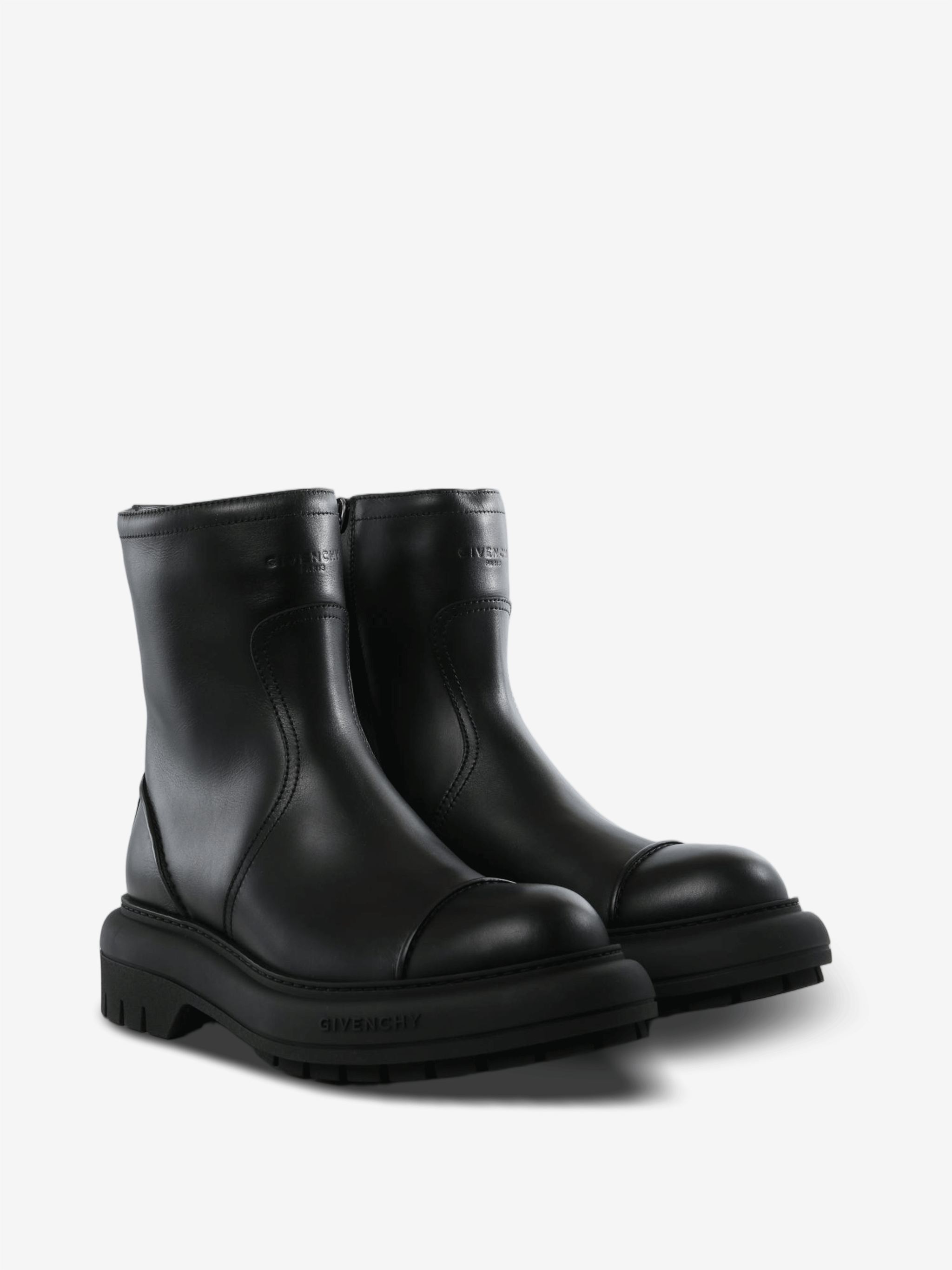 Black boots, front view