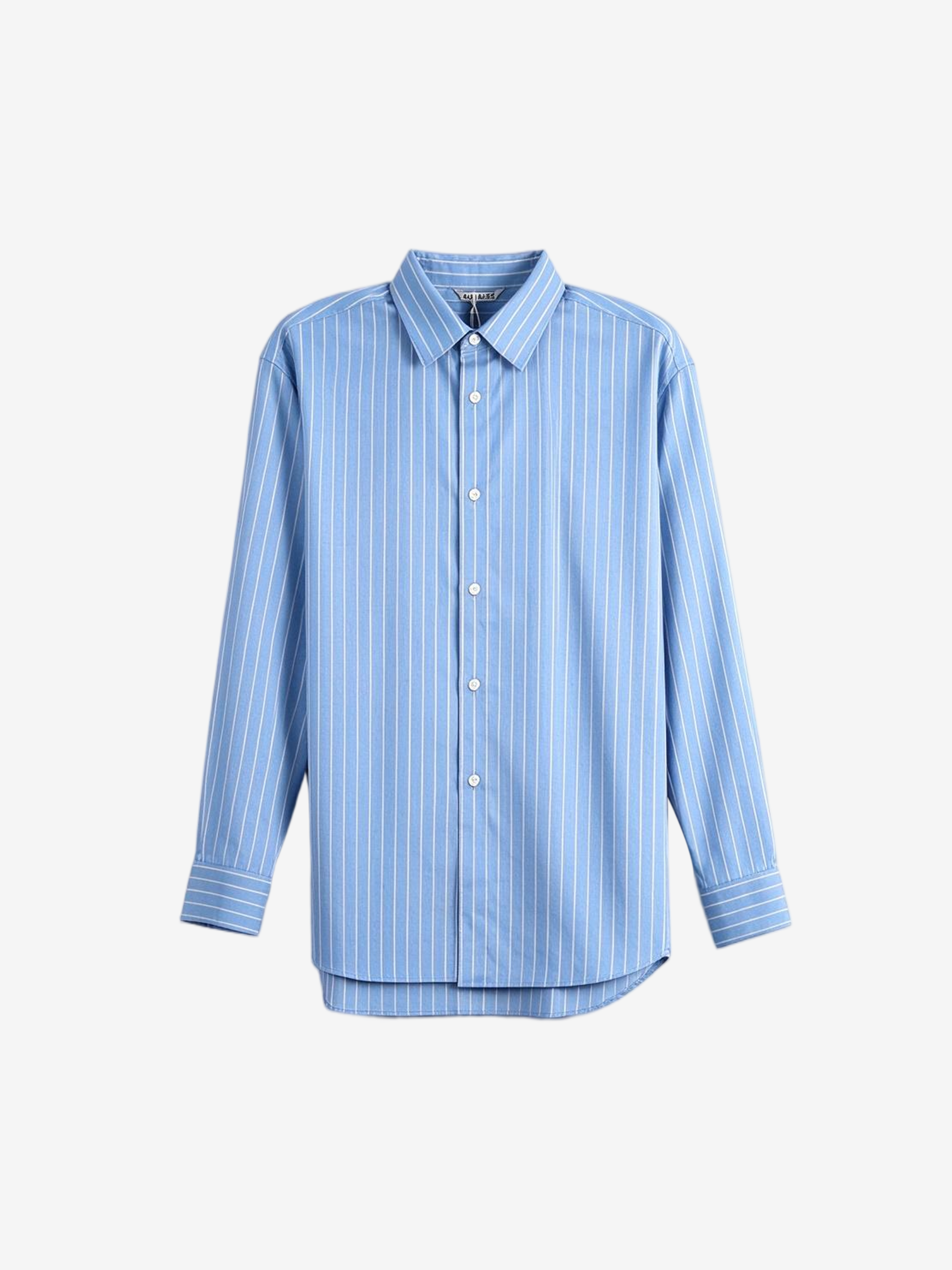 Blue shirt, front view
