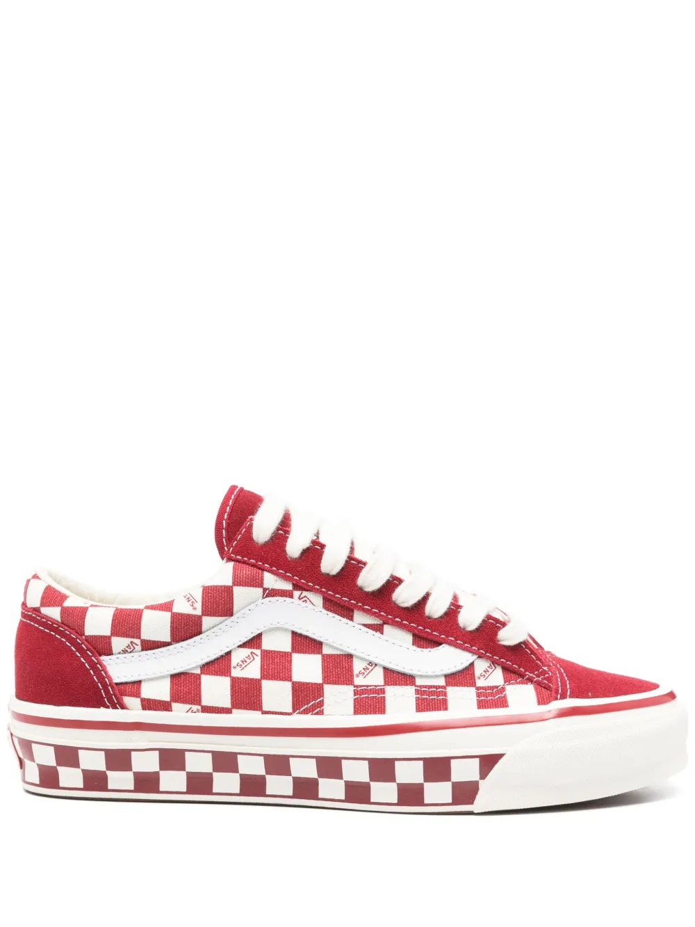 Red shoes, front view