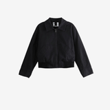 black jacket，front view