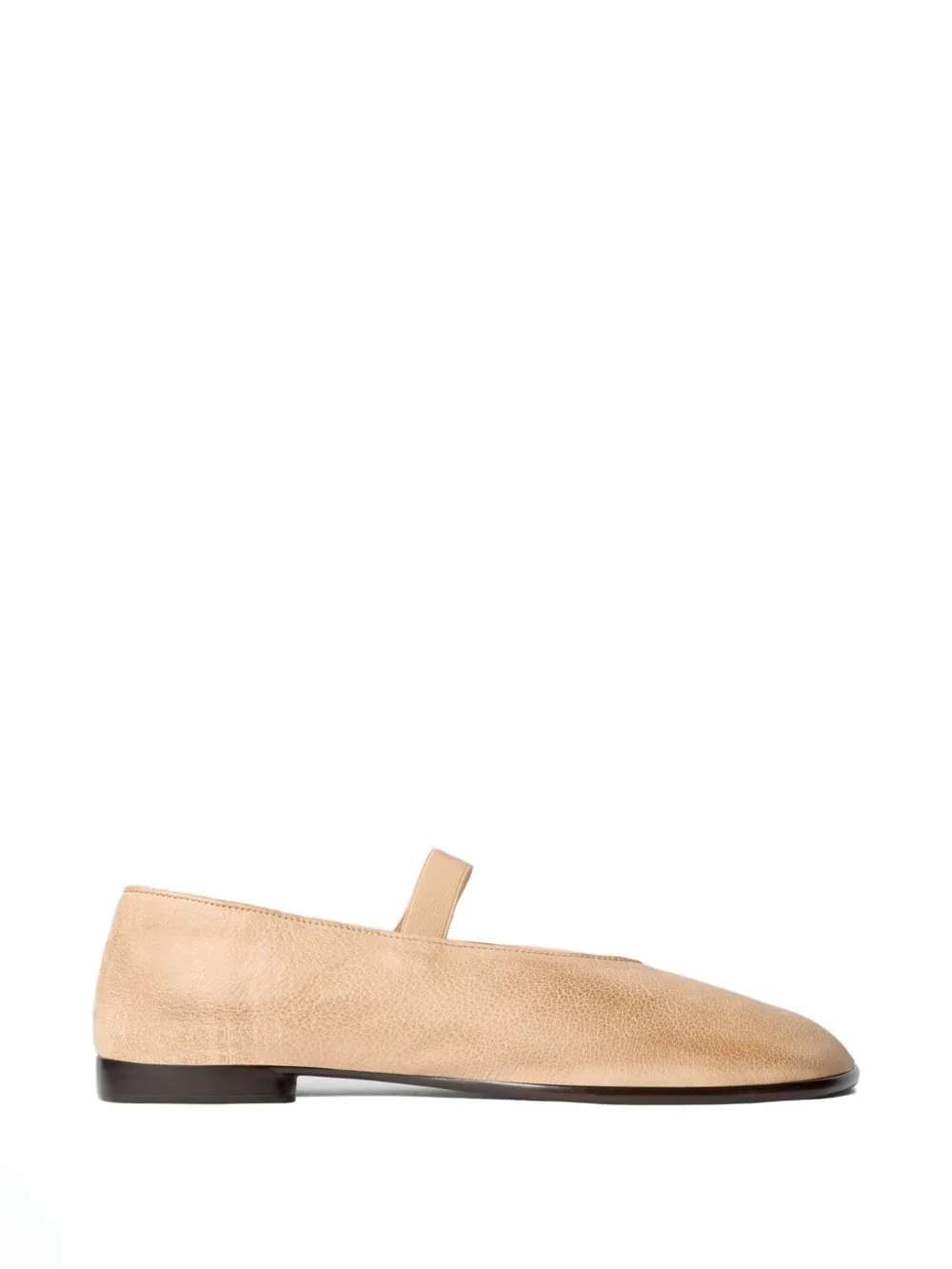 Beige loafer shoe,front view