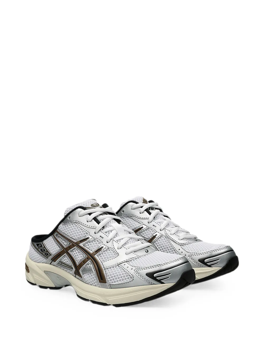 White shoes, front view