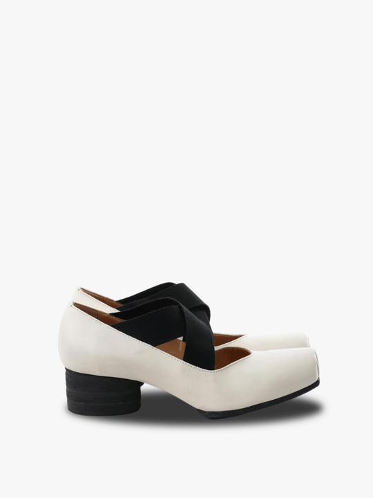 white shoes, front view