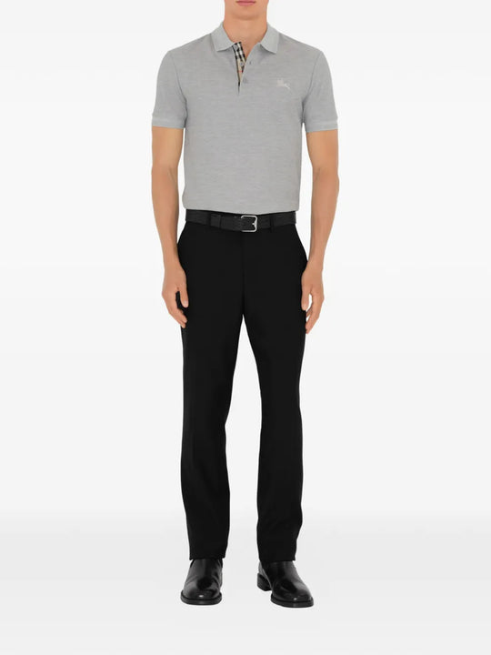 Grey top, full body view