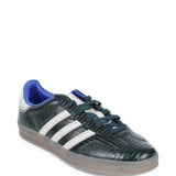 Green shoes, front view