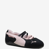 Black and white shoe,front view