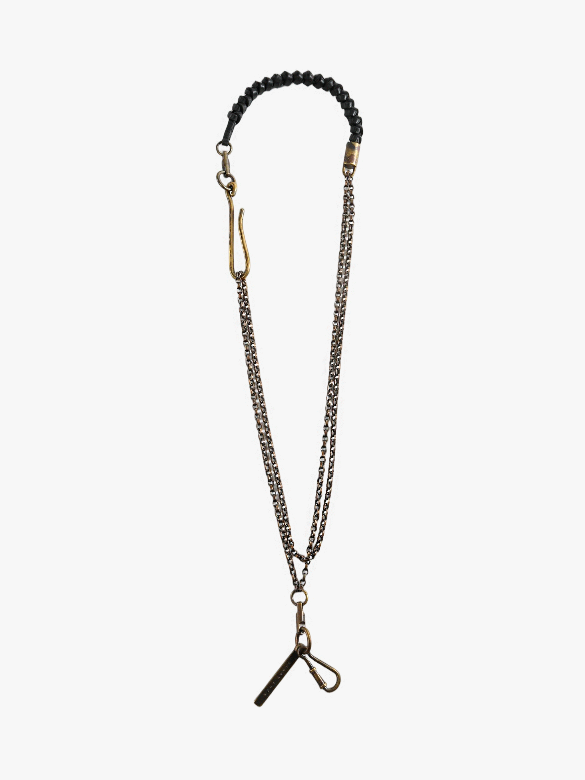Black accessories, front view