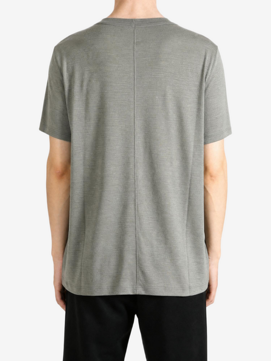 Grey t-shirt, full body view