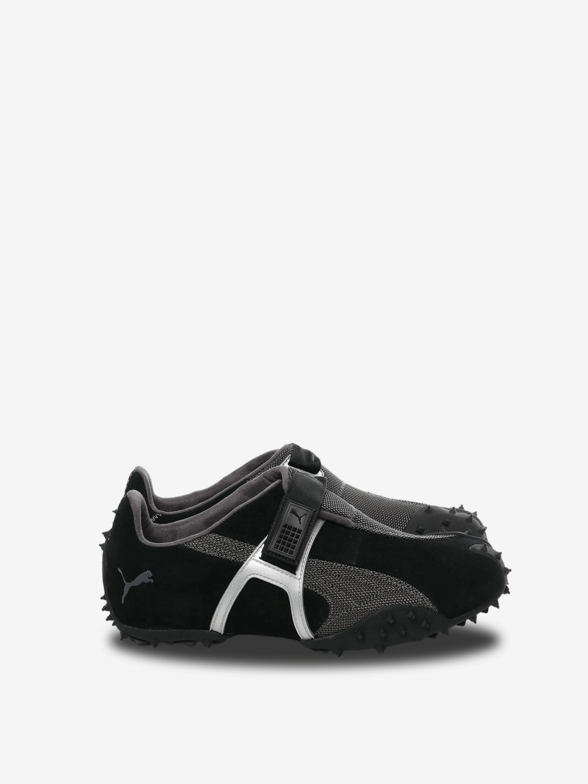 Black and gray shoe,front view