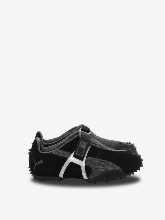 Black and gray shoe,front view