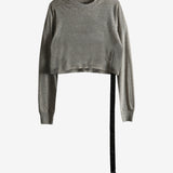 Grey t-shirt, front view