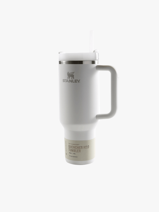 White cup,front view