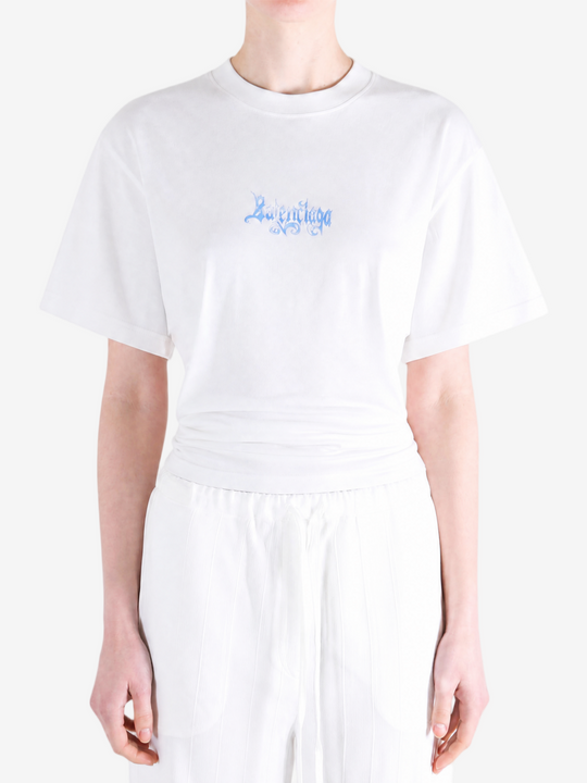 White t-shirt, full body view