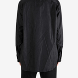 Black shirt, full body view