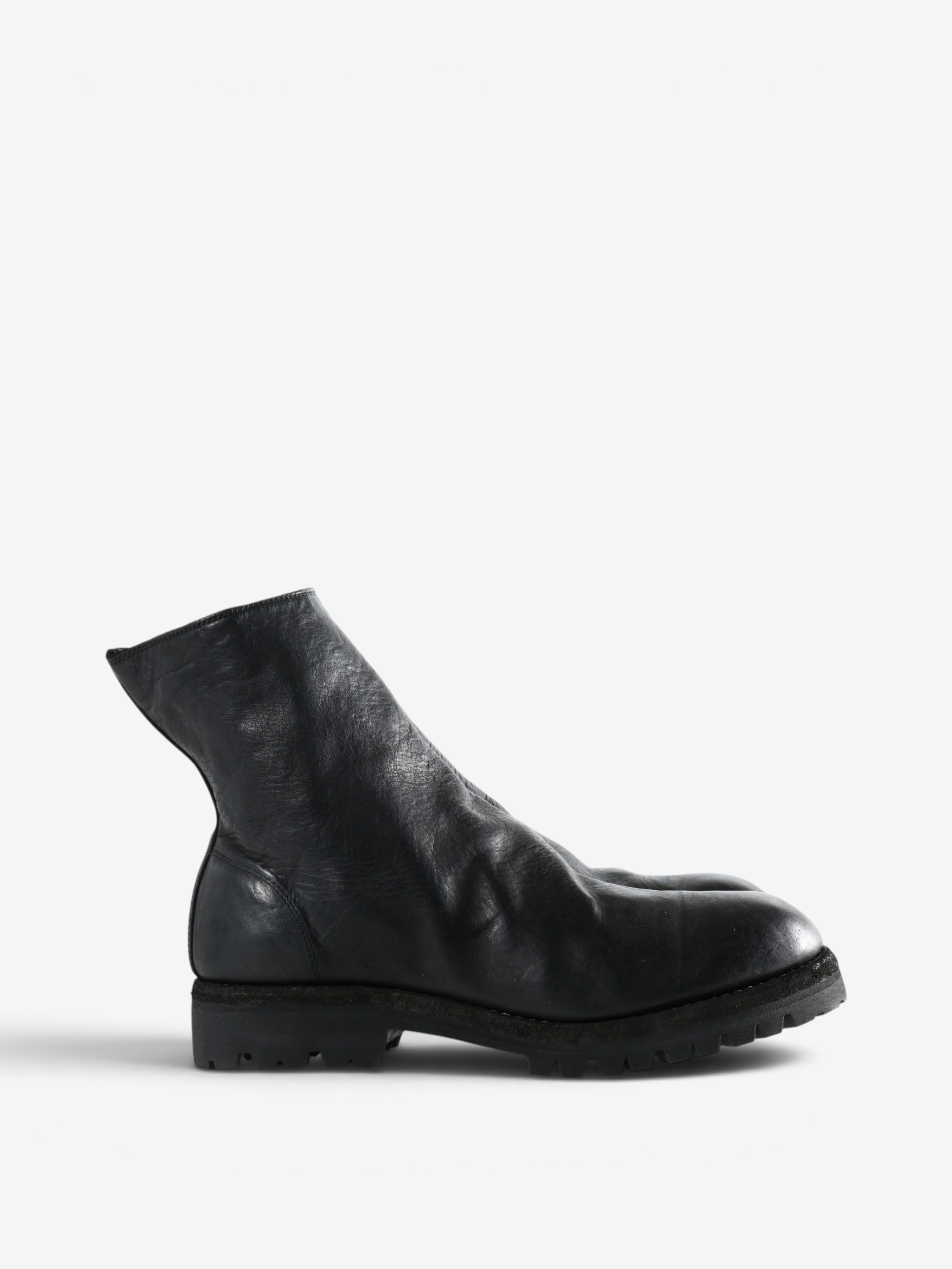 Black boots, front view