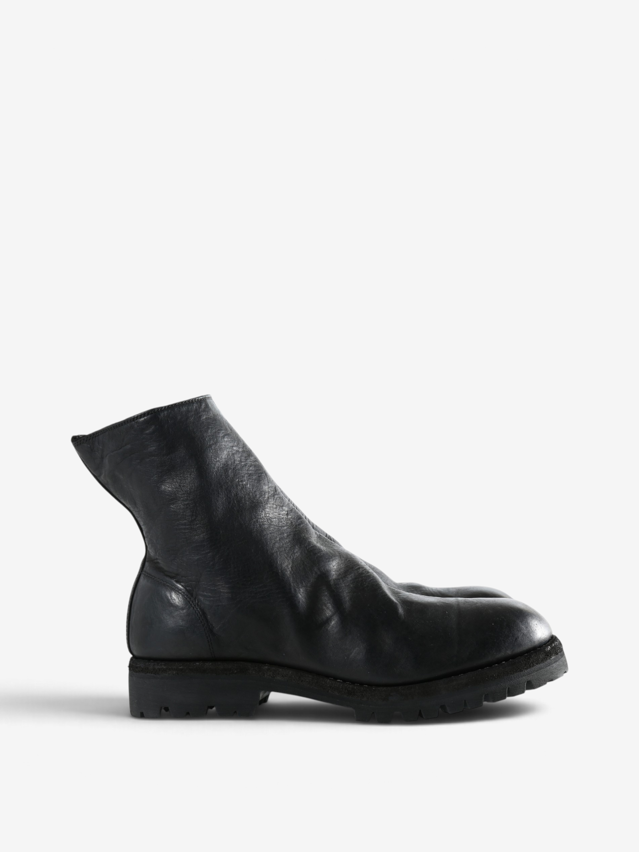 Black boots, front view