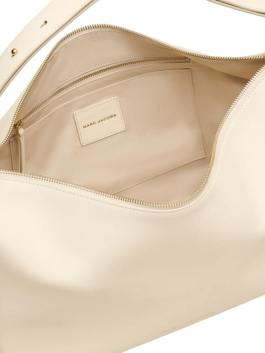 Close up of White bag, showing detail