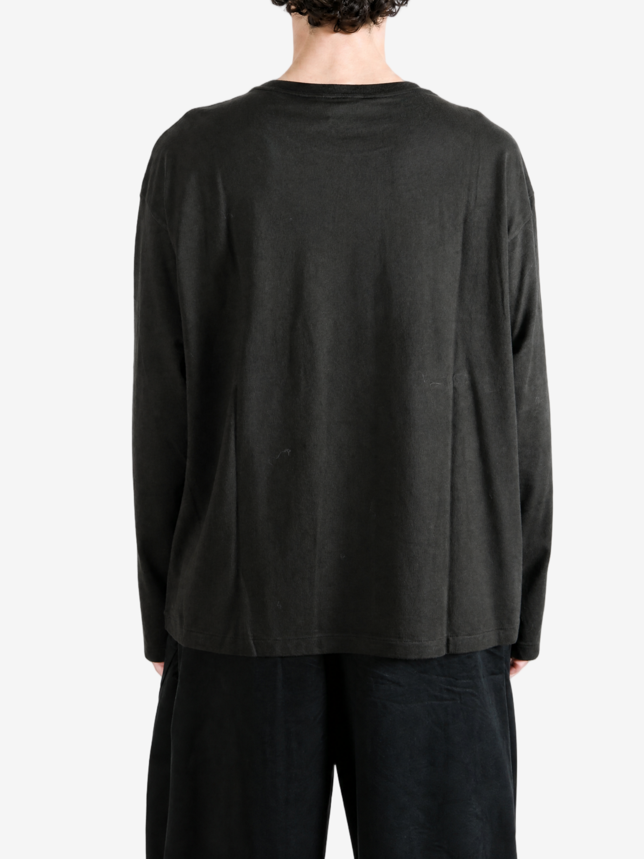 Black t-shirt, full body view