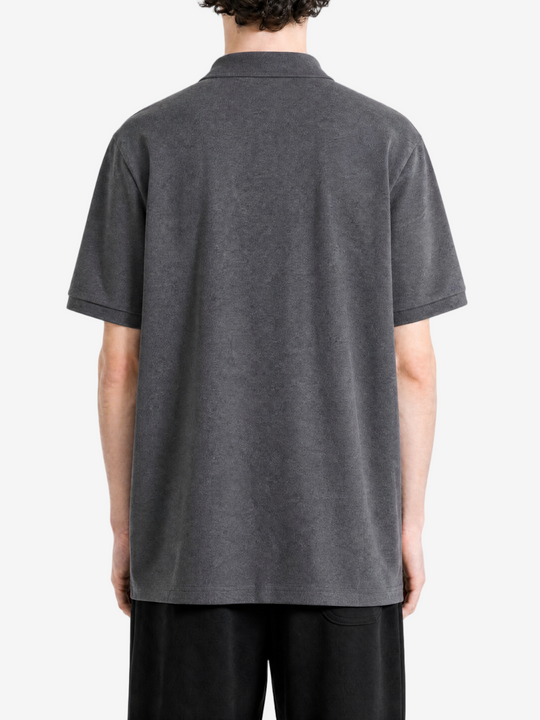 Grey t-shirt, full body view