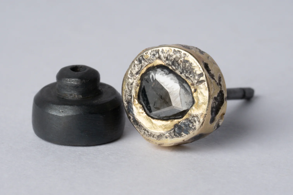 PARTS OF FOUR Tiny Stud Earring (Fuse, 0.1 CT, Diamond Slab, KA18K+DIA)