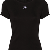 Black t-shirt, front view