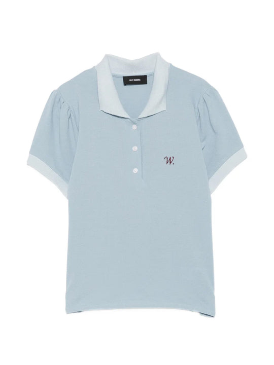 Blue top, front view