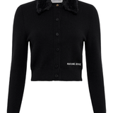 black knitwer, front view