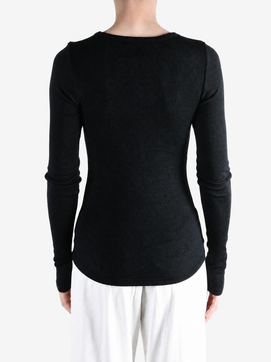Black shirt, front view