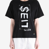 Black t-shirt, full body view