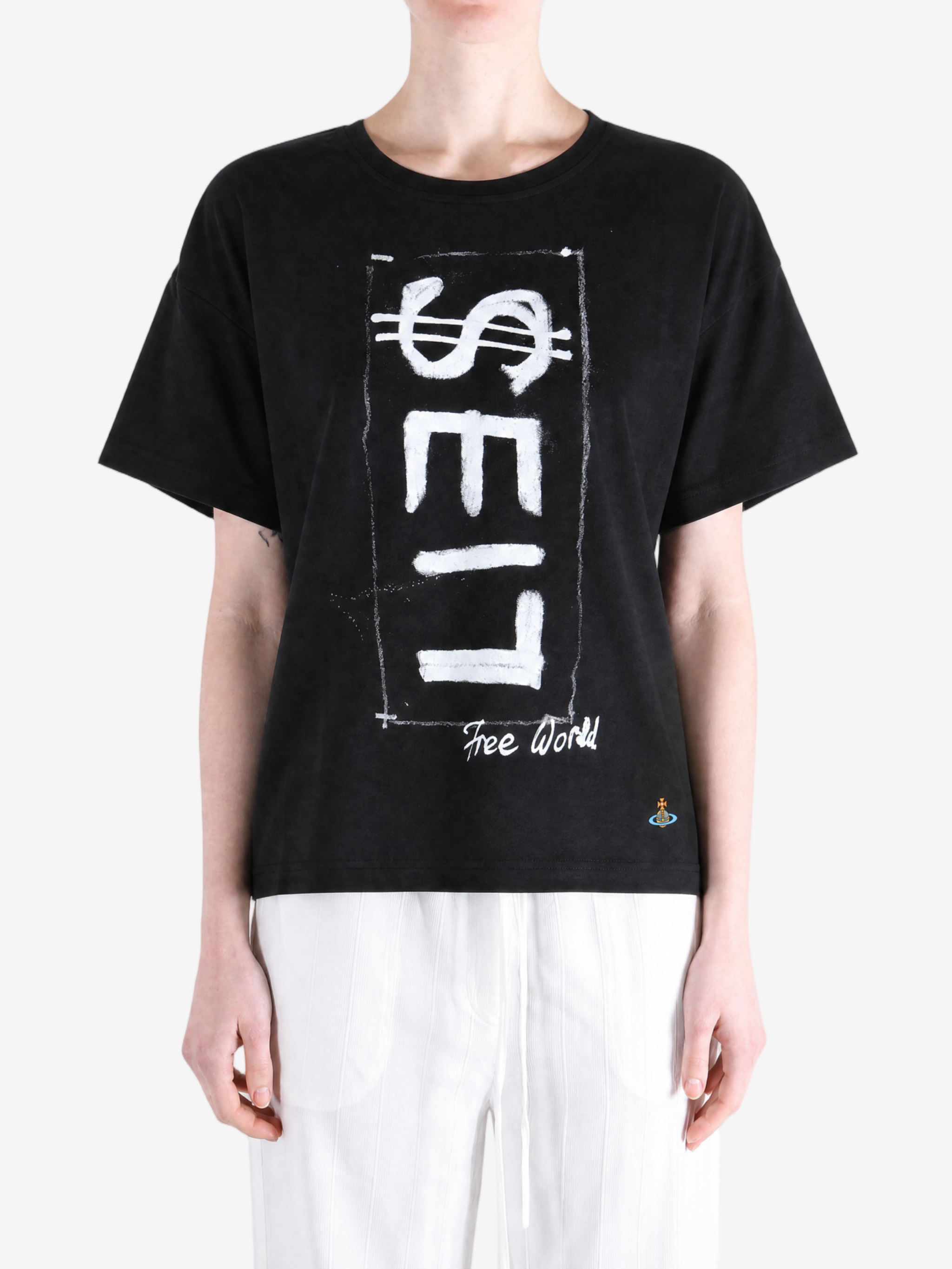 Black t-shirt, full body view