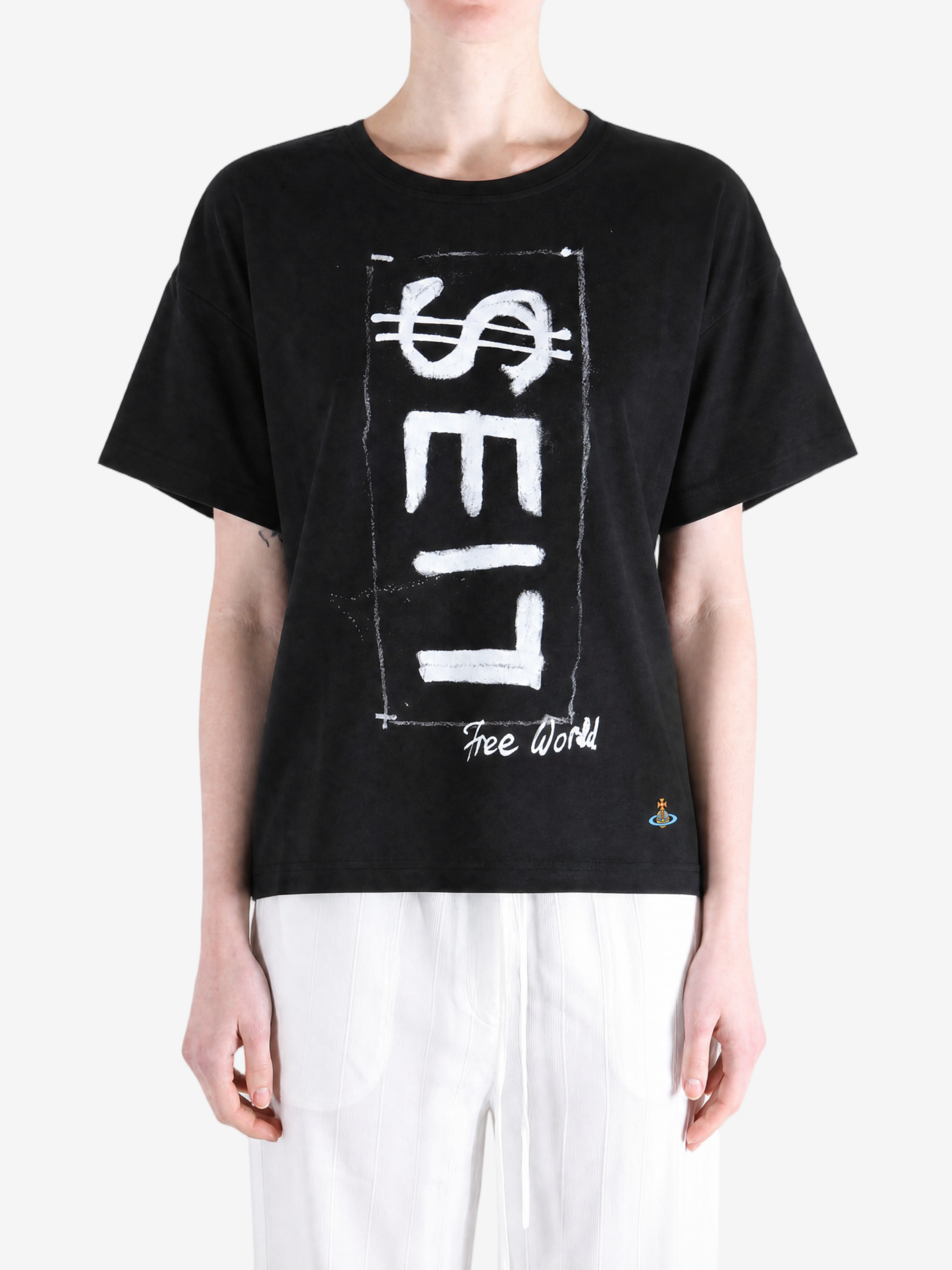Black t-shirt, full body view