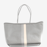 Grey bag, front view