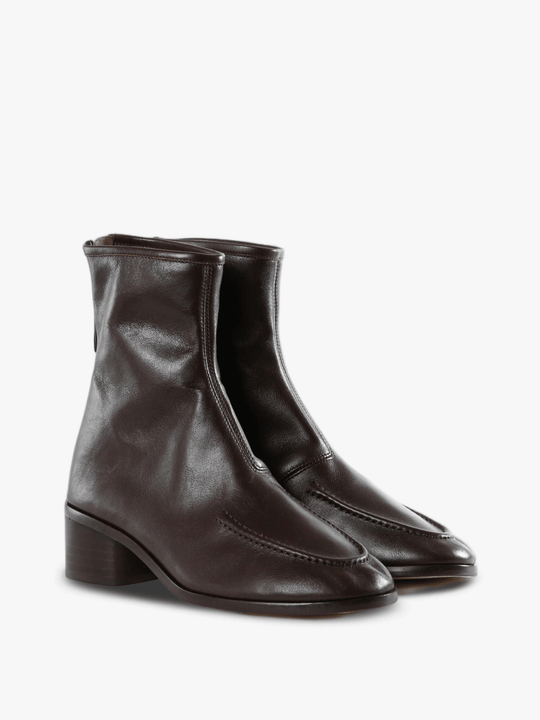 Brown boots, front view