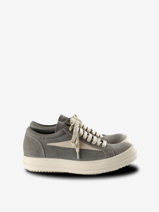 Grey sneakers,front view