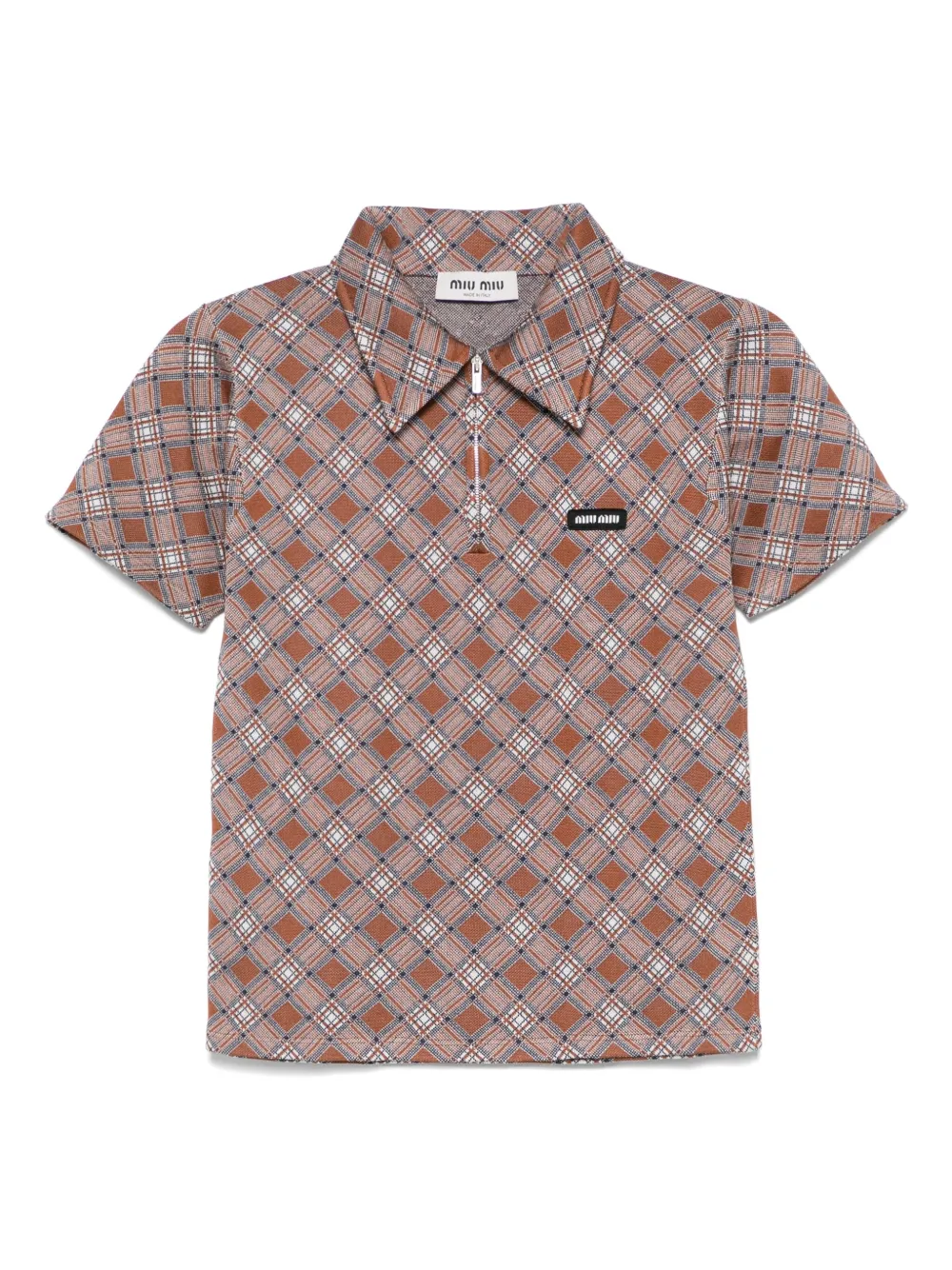 Brown shirt, front view