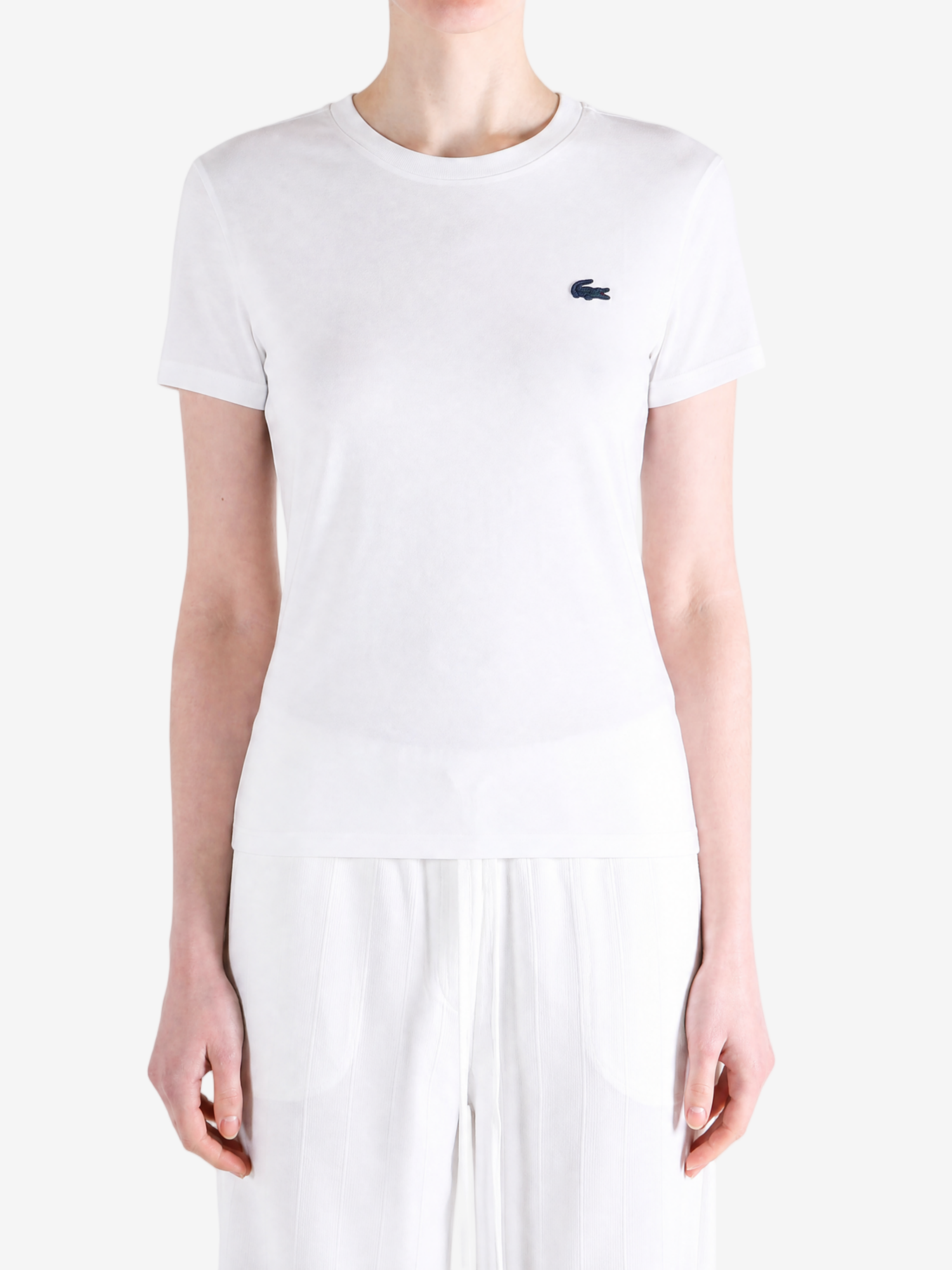 White t-shirt, full body view